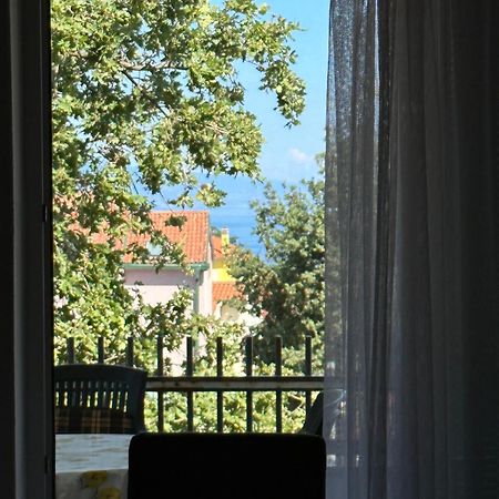 Apartmani Ana Malinska Buitenkant foto