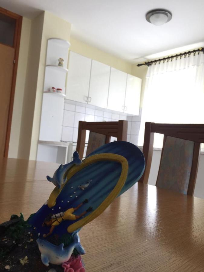 Apartmani Ana Malinska Buitenkant foto