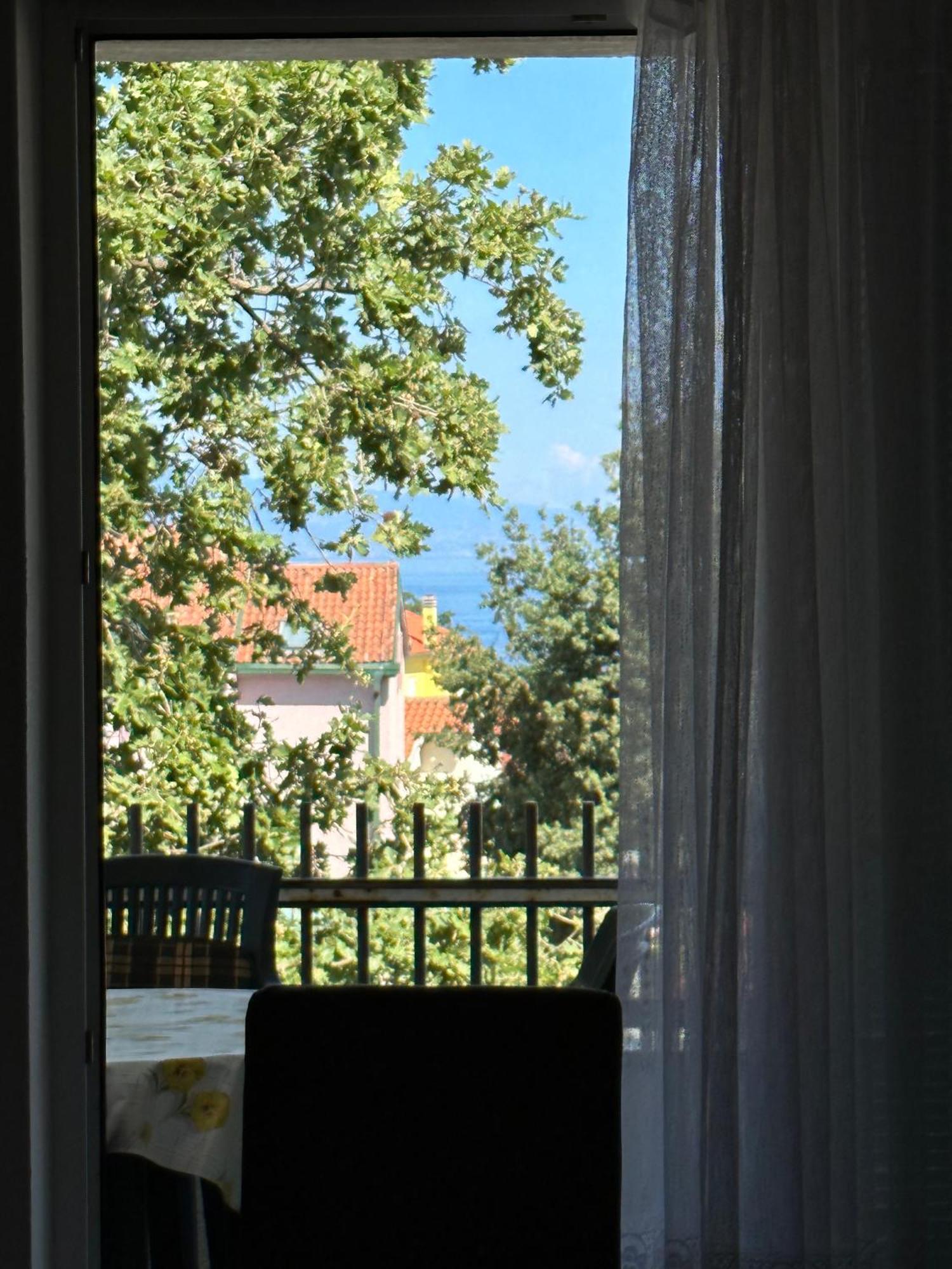Apartmani Ana Malinska Buitenkant foto